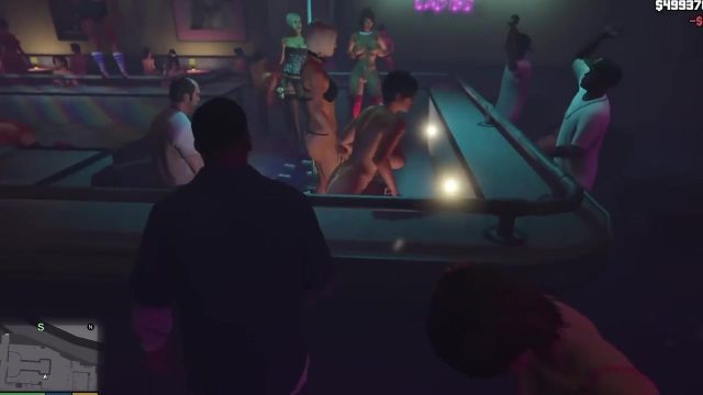 GTA 5 Strip Club’ta Çıplak Modlu Striptizcilerle Çift Dans ve Yasak Dokunuş Heyecanı